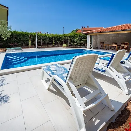 Villa Vista *