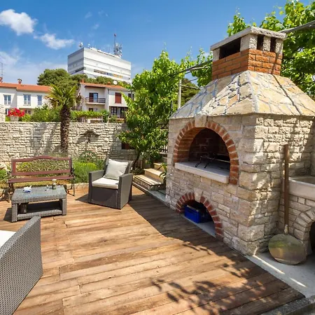 Apartment Villa Vista Pula