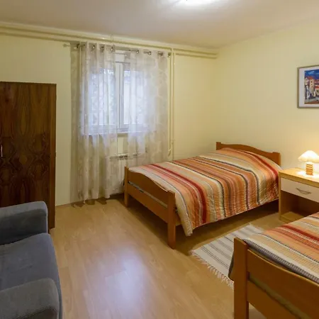 Villa Vista *