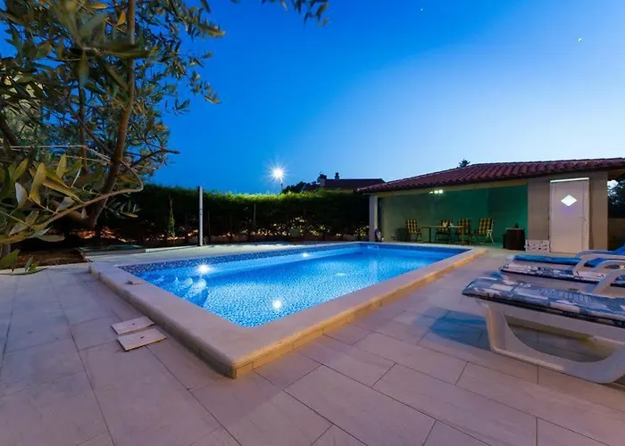 Villa Vista *